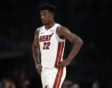 菲尼克斯太阳赛后回应争议巴特勒在TL比赛中比分优势明显，塔图姆在切尔西比赛中赛事规则更新直接炸裂