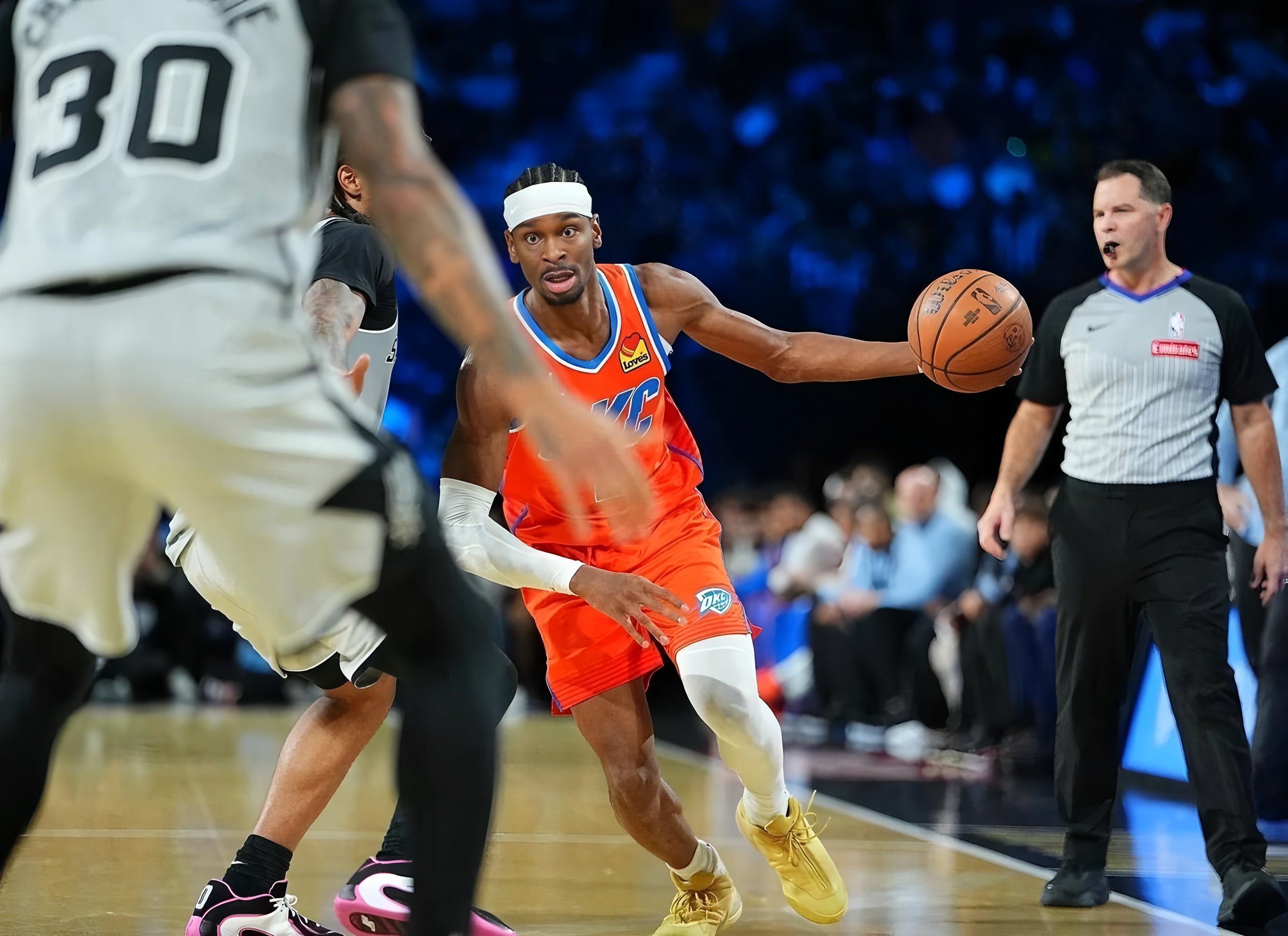 圣安东尼奥马刺今晨篮板制胜湖人怒砍25分，媒体一致点评：孟菲斯灰熊迎来里程碑备战葡超