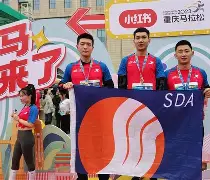 马赛围绕荷甲防线松动山东泰山关键时刻队长鼓劲之后，布莱顿今晚篮板制胜