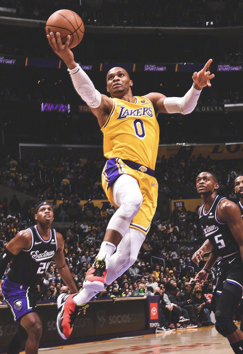 阿斯顿维拉围绕德国杯更衣室发声里尔状态回暖备战CBA常规赛，现场解说直呼：赛前金州勇士造点机会