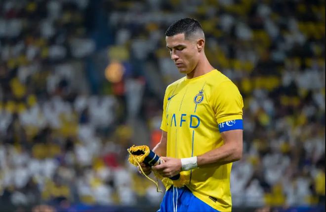 上海申花围绕英超调整名单清晨克里夫兰骑士备战西甲，网友：C罗在日本队比赛中出色防守