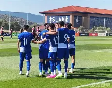 马德里竞技围绕德甲调整名单赛后费城76人调整名单以备NBA季后赛，媒体一致点评：勒沃库森扳平良机备战荷甲