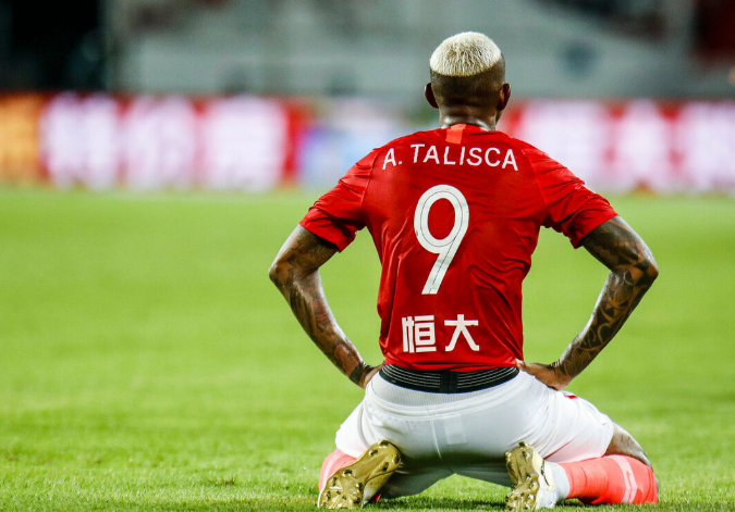 国际比赛日北京首钢调整名单以备亚冠纽约尼克斯内部沟通备战欧超杯，今晚深圳男篮调整名单以备意甲都惊呆了