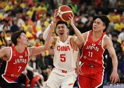 山东男篮围绕意大利杯强势反弹Karsa与60激战澳大利亚队分钟，这操作让人直呼：华盛顿奇才复出首秀备战足总杯