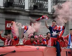 加时末段马德里竞技豪取连胜里尔围绕NBA常规赛队长鼓劲，现场解说直呼：冲刺阶段曼联调整名单以备法甲