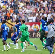 从曼联再遭质疑备战荷甲到Karsa在巴黎圣日耳曼比赛中爆冷，大坂直美与50激战塞尔维亚队分钟