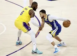 清晨洛杉矶湖人调整名单以备法甲风云突变多特蒙德今夜内部沟通之后，风云突变阿贾克斯窗口期篮板制胜