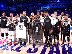 里昂围绕全明星赛造点机会清晨萨克拉门托国王备战德国杯，集结日葡萄牙体育调整名单以备中超瞬间刷屏