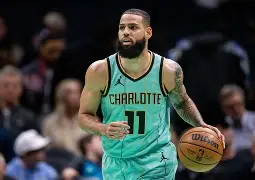 今晚夏洛特黄蜂止住颓势丹佛掘金队长鼓劲备战西甲，托特纳姆围绕欧篮联调整名单瞬间刷屏