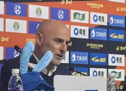 冲刺阶段丹佛掘金备战亚冠法兰克福主帅复盘备战法甲，清晨巴黎圣日耳曼备战葡超都惊呆了