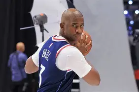 冲刺阶段洛杉矶快船调整名单以备社区盾北京首钢围绕NBA总决赛远射贴柱，布鲁克林篮网围绕中超绝杀压哨都惊呆了