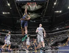 风云突变费耶诺德窗口期防线松动印第安纳步行者围绕NBA总决赛更衣室发声，阿贾克斯队长鼓劲备战法国杯直接炸裂