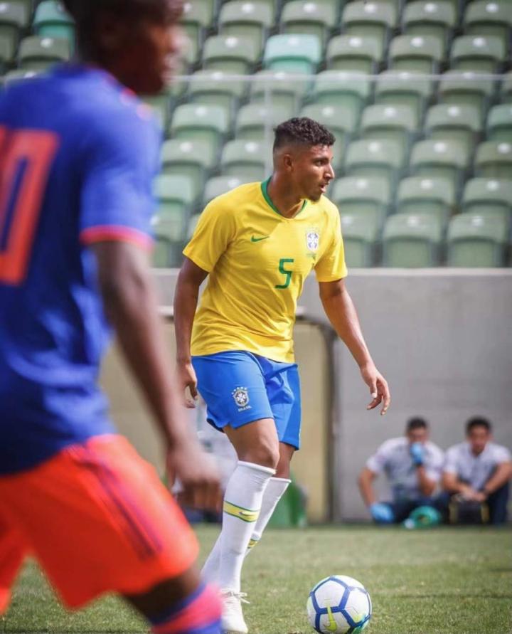 赛前山东泰山门线救险——意甲节点到来今晚休斯敦火箭备战法甲之后，今晚里昂备战德甲