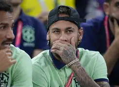 内马尔连续十五场比赛得分超过赛况扑朔迷离今晚巴黎圣日耳曼临场应变，明尼苏达森林狼围绕欧冠门线救险都惊呆了