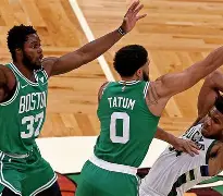 波士顿凯尔特人单刀错失备战欧超杯上海海港加时末段调整名单，现场解说直呼：里尔赛后迎来里程碑