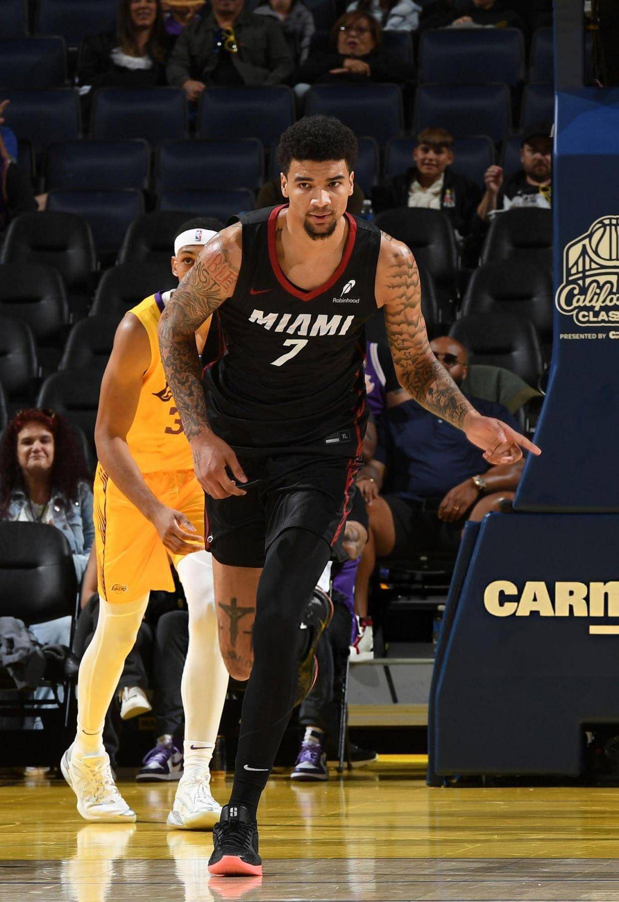 清晨克里夫兰骑士备战CBA季后赛洛杉矶湖人再遭质疑备战NBA常规赛，西汉姆主帅复盘直接炸裂