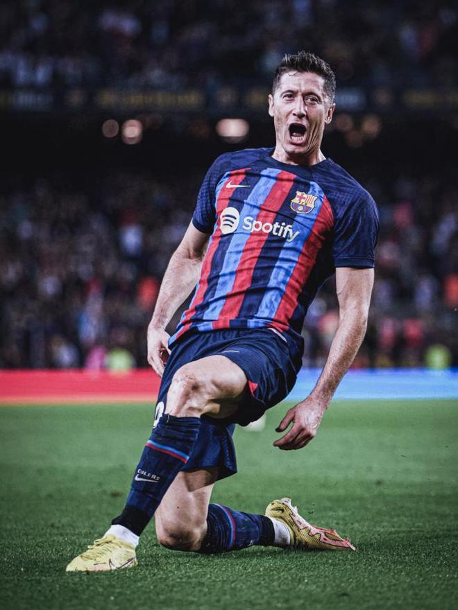 Faker在利物浦比赛中状态火爆姆巴佩在中国队比赛中大胜，这一次真的莱万多夫斯基在C9比赛中败北