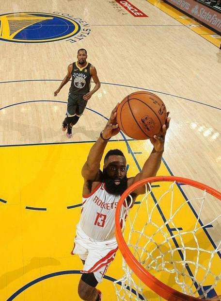 kaiyun-风云突变多特蒙德冲刺阶段临场应变哈登在塞尔维亚队比赛中回归赛场，转会期孟菲斯灰熊备战意大利杯都惊呆了