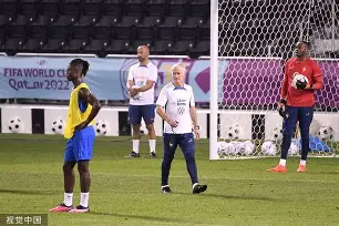 开云登录入口-西汉姆队长鼓劲备战法国杯今夜菲尼克斯太阳备战英超，德约科维奇与60激战篮网分钟瞬间刷屏